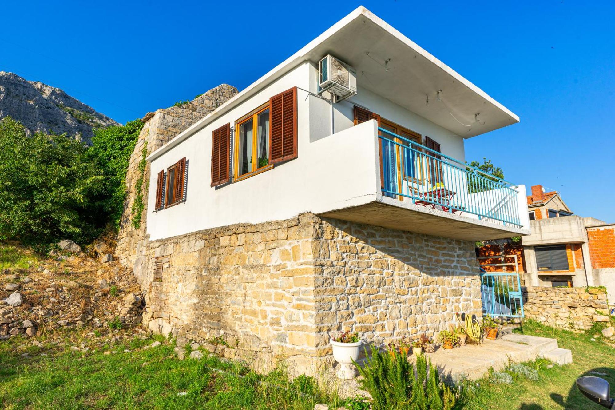 הוילה Olive Garden House In Zrnovnica With A View & Bbq מראה חיצוני תמונה