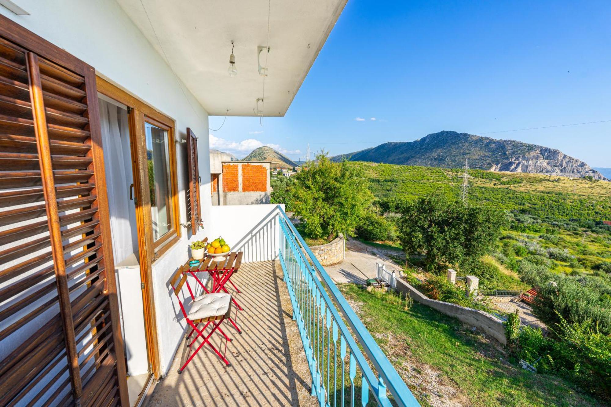 הוילה Olive Garden House In Zrnovnica With A View & Bbq מראה חיצוני תמונה